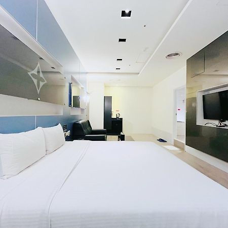 Walker Hotel - Sanchong 타이베이 외부 사진
